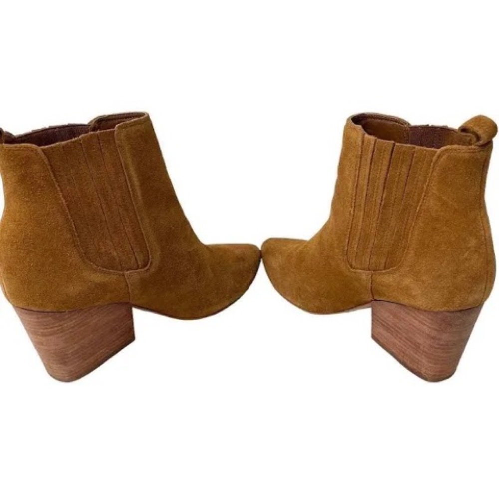 Able brand Rojas Western Boot. Tan suede. - Picture 7 of 7